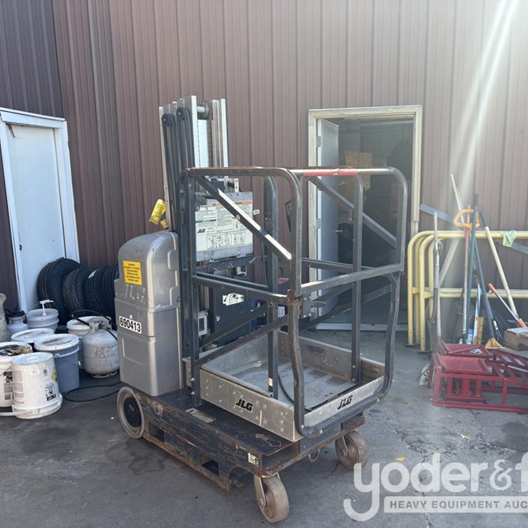 2018 JLG 20MVL