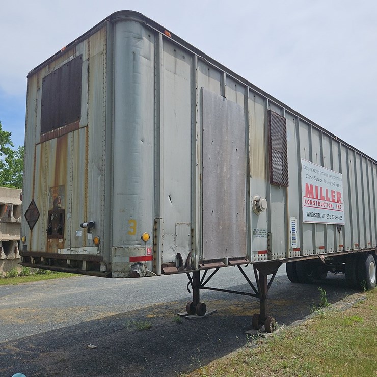 1968 STRICK TRAILER