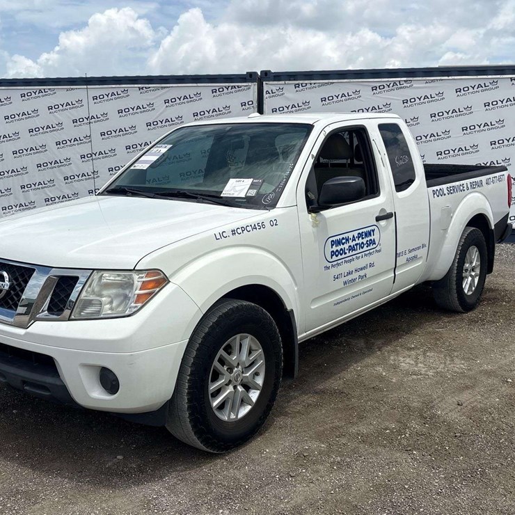 2017 NISSAN FRONTIER