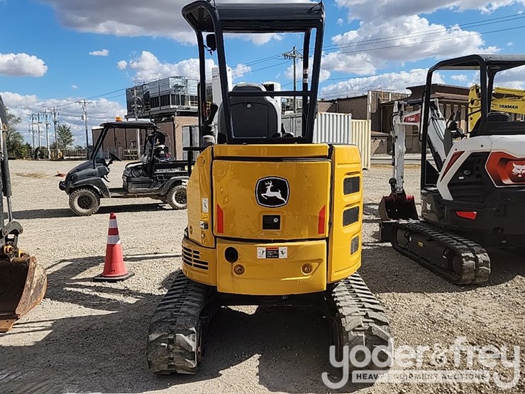 2022-deere-26g-image-4