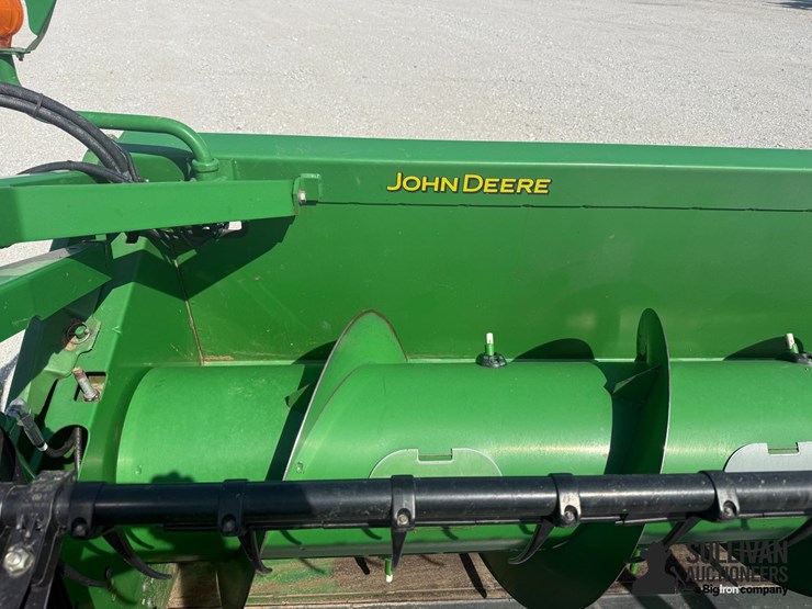 2009-john-deere-630f-image-13