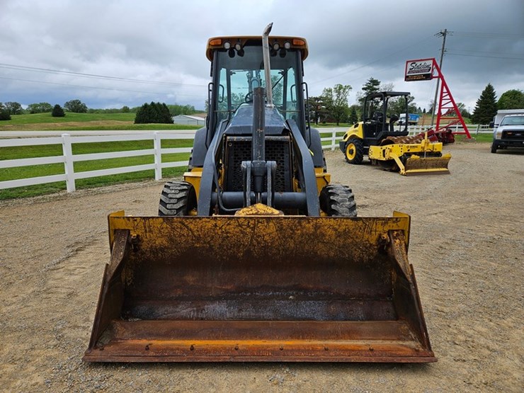 deere-310sj-image-8