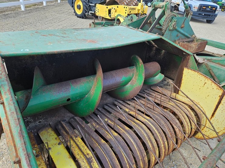 john-deere-24t-image-48