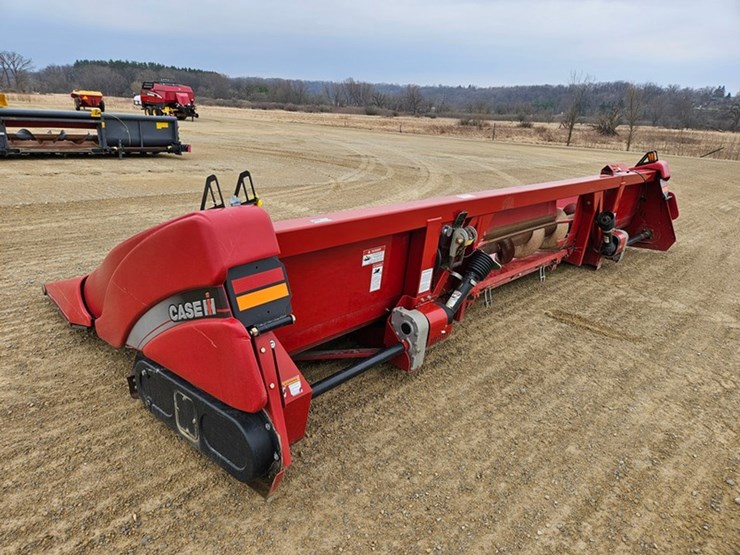 case-ih-3208-image-3