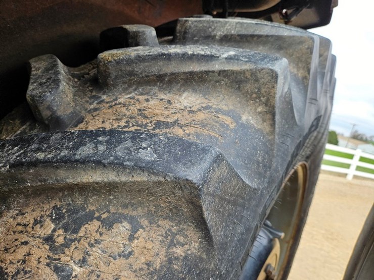case-ih-7130-image-43
