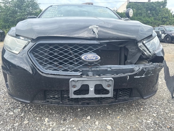 #45-•-2016-ford-interceptor-image-7