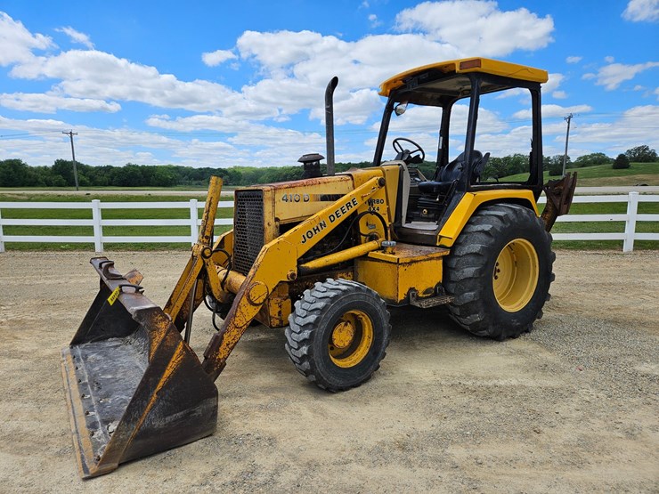 deere-410d-image-1