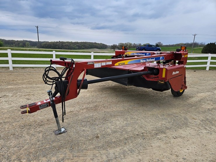 new-holland-h7220-image-1