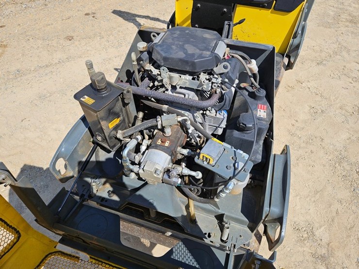 2021-wacker-neuson-rd12a-image-14