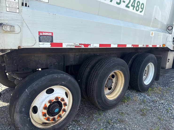 #6-•-2017-peterbilt-heil-front-loader-image-38