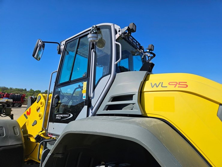 2020-wacker-neuson-wl95-image-50