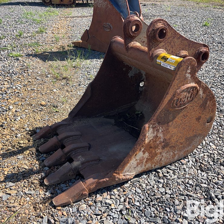 Geith 23" Backhoe Bucket