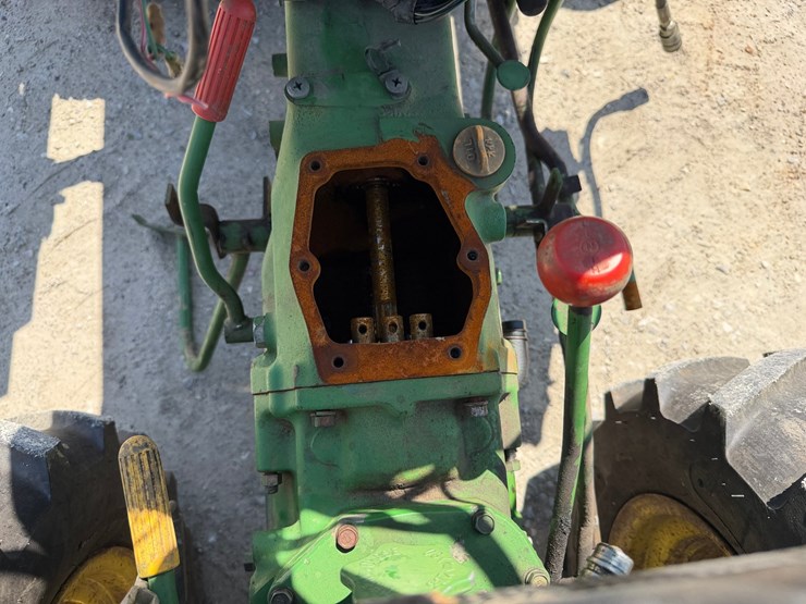 1984-john-deere-650-image-10