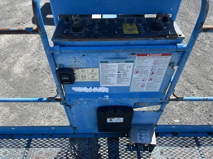 2013-genie-s40-image-28