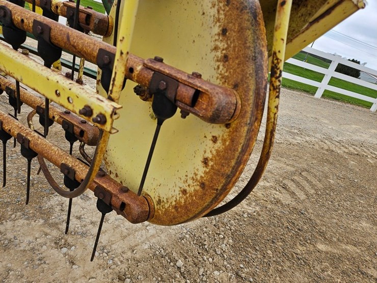 john-deere-660-image-13