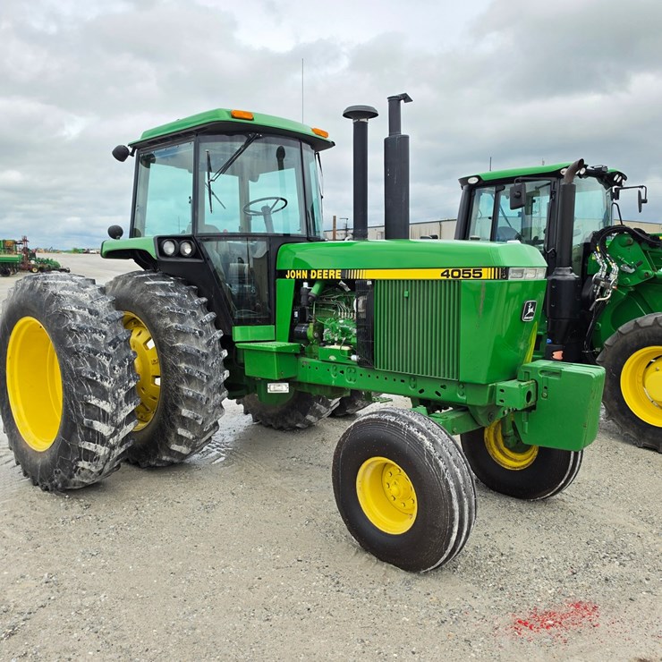 1990 JOHN DEERE 4055