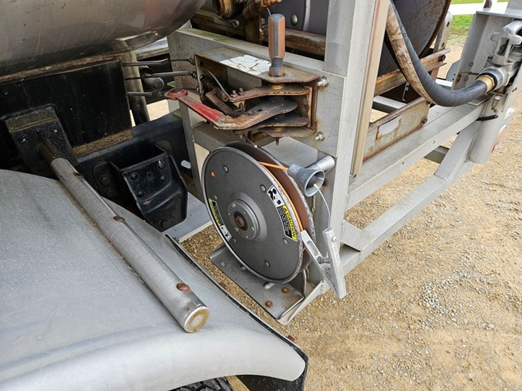 1992-ford-f600-image-23