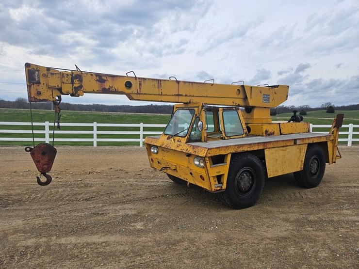 #5087-•-crane-truck-image-1
