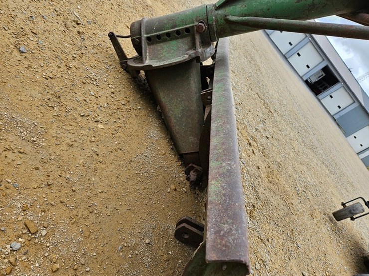 john-deere-80-image-11