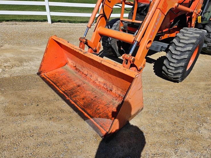 kubota-m7040-image-9