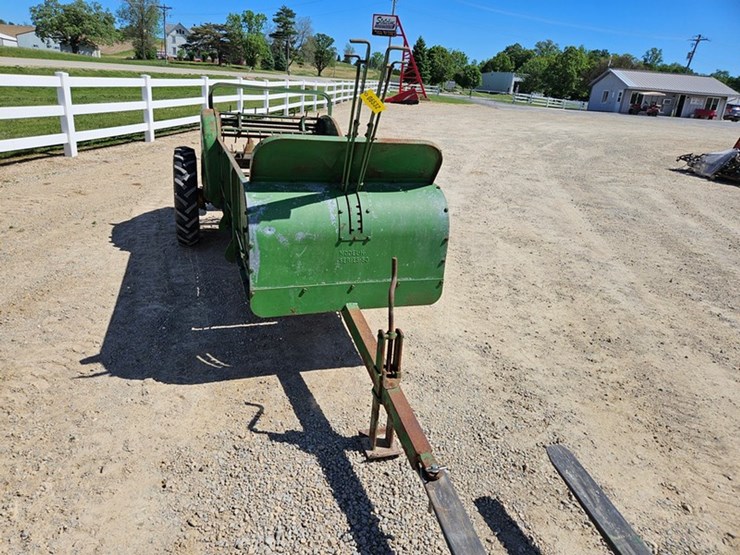 john-deere-7-image-8