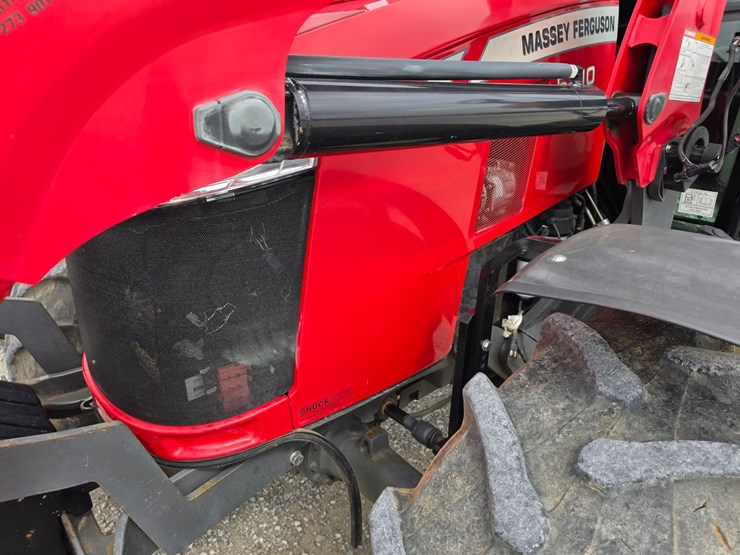 2018-massey-ferguson-5710-image-8