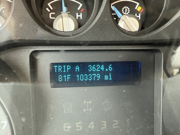 2016-ford-f250-sd-image-26