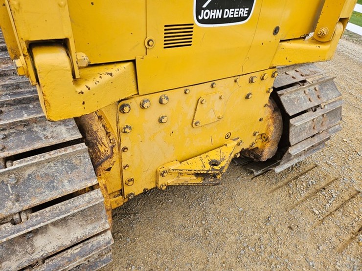 deere-550g-lgp-image-24