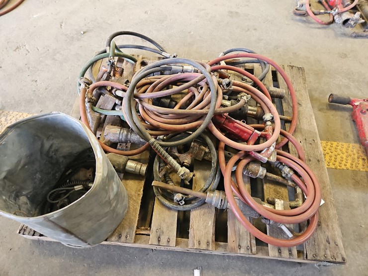 quantity-of-pneumatic-chissel-hammers-image-2