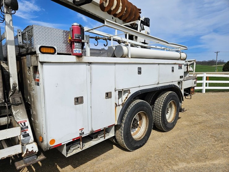 #5076-•-2007-freightliner-m2-tandem-axle-crane-truck-image-69