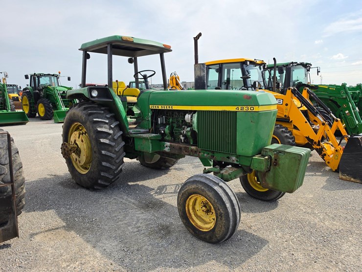 1975-john-deere-4230-image-21