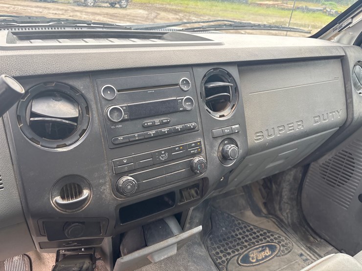 2012-ford-f250-image-8