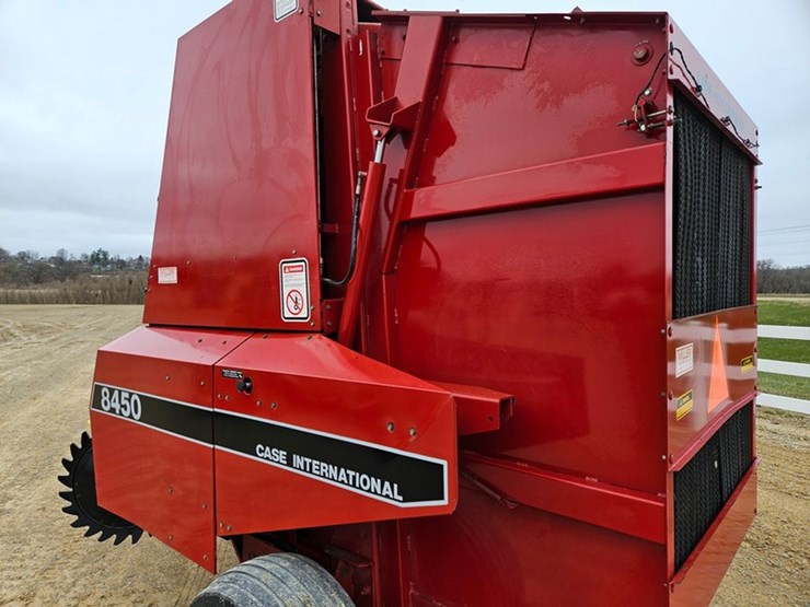 case-ih-8450-image-17