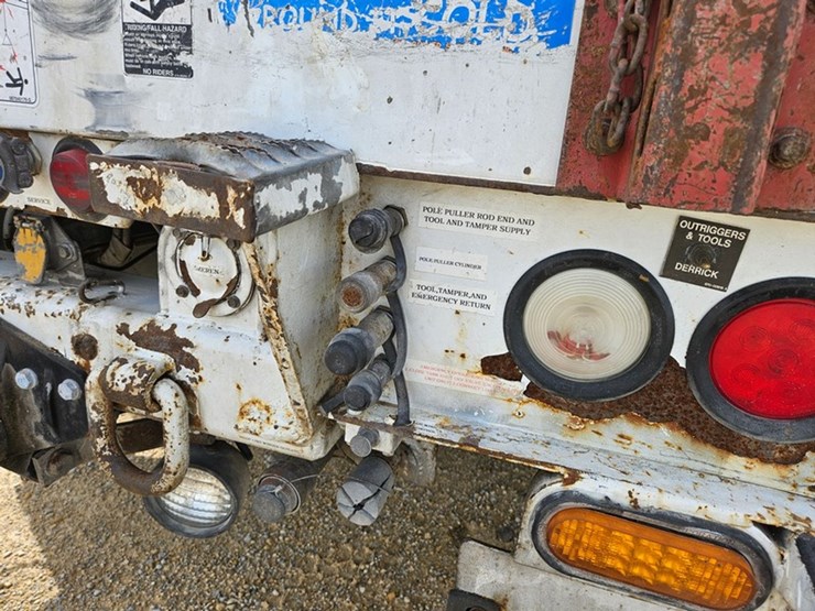 #5076-•-2007-freightliner-m2-tandem-axle-crane-truck-image-40