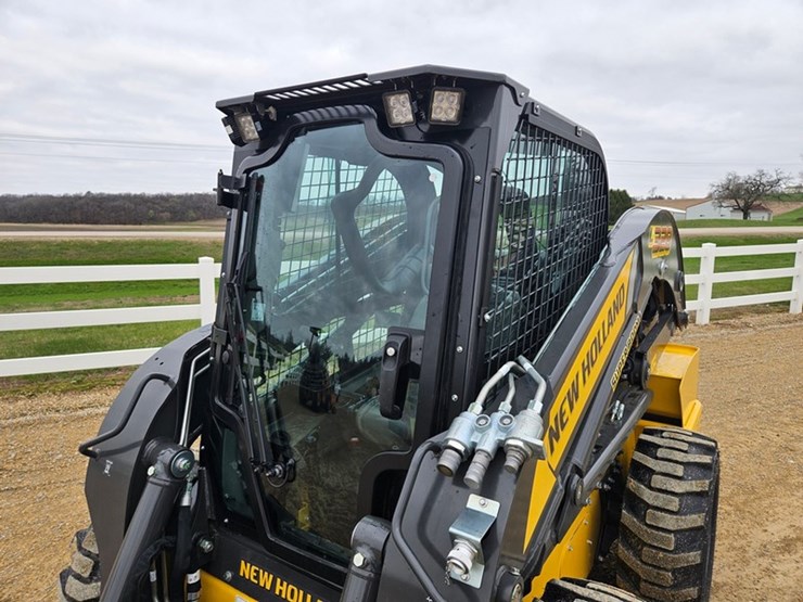 new-holland-l328-image-34