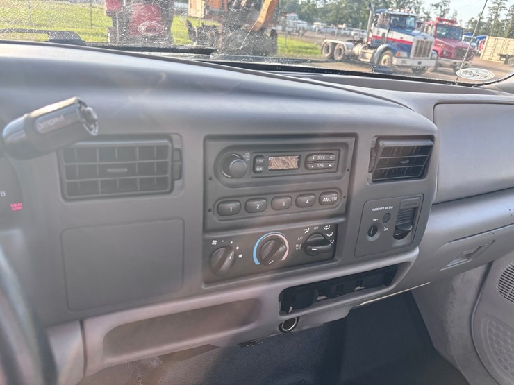 2000-ford-2000-image-8