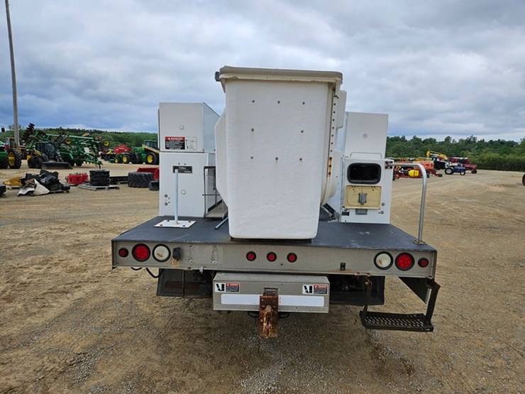 2008-ford-f550-image-4