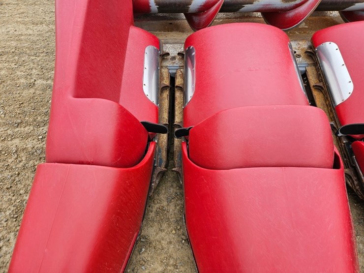 case-ih-3208-image-16