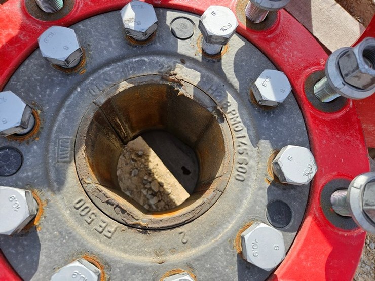 #5060-•-case/ih-dual-wheel-hubs-&-spacers-image-14