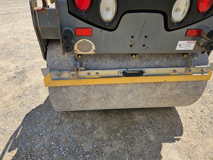 2017-wacker-neuson-rd28-120-image-15