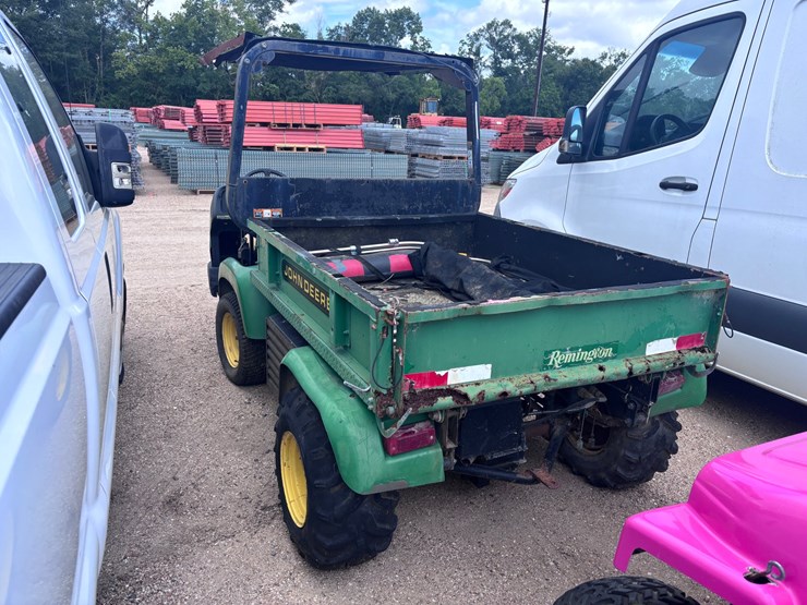 john-deere-gator-image-5