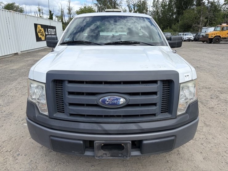 2009-ford-f150-xl-image-8