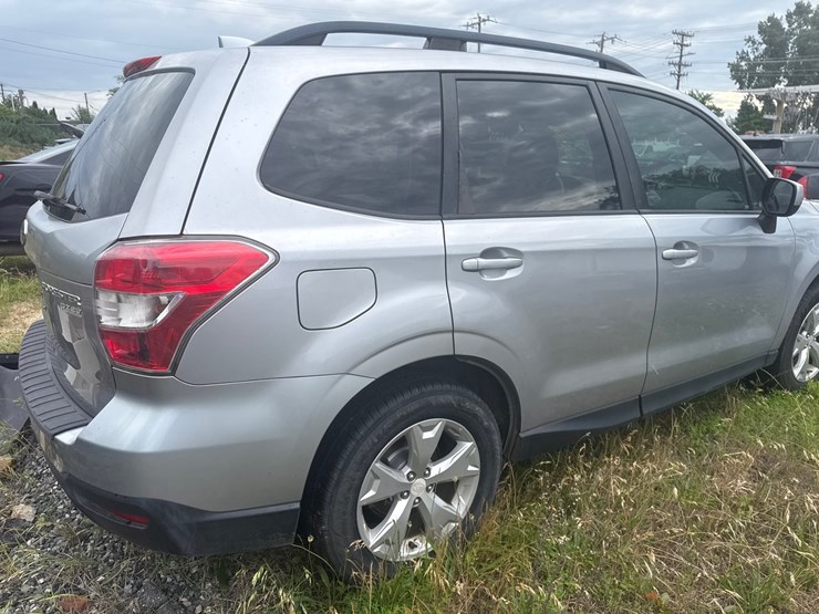 2016-subaru-forester-image-20