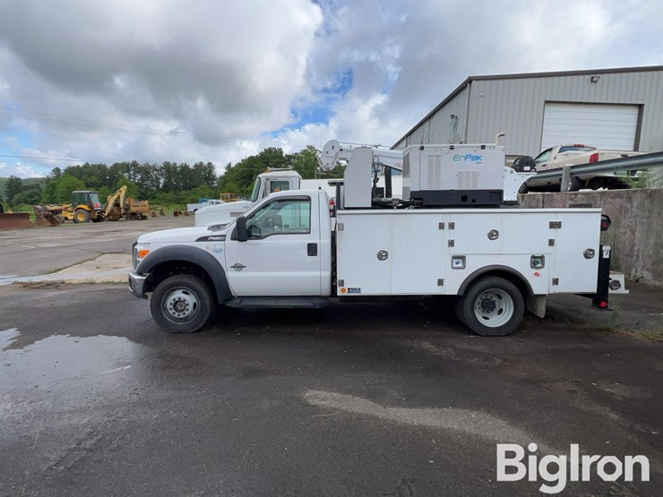 2015-ford-f550-image-7
