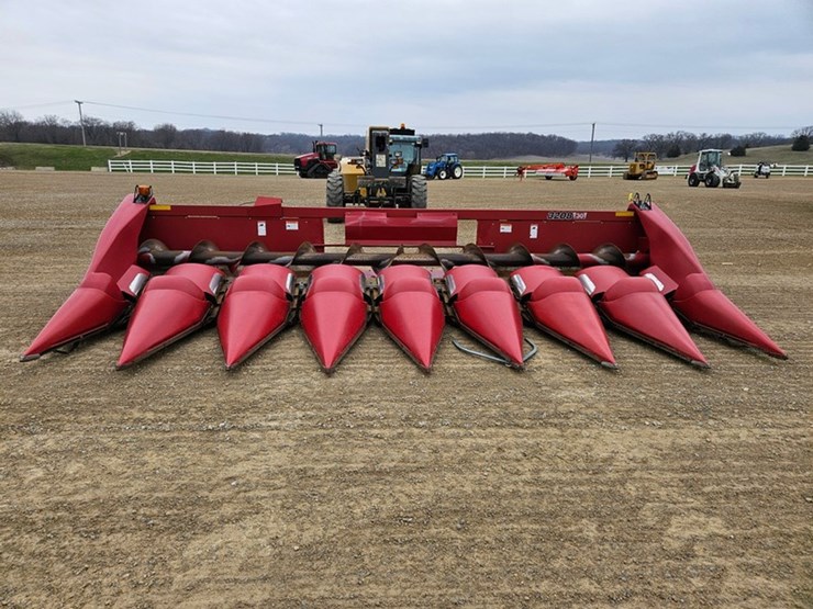 case-ih-3208-image-8