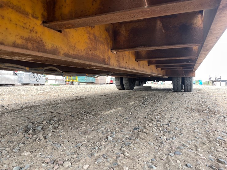 #1222-•-1977-transport-trailers-flatbed-trailer-(has-mn-title)-image-12