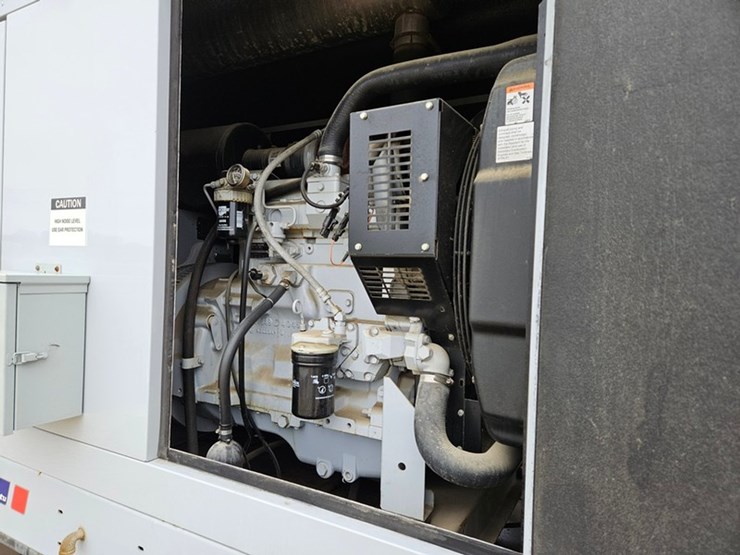 #5177-•-tramont-100-kw-towable-generator-image-33