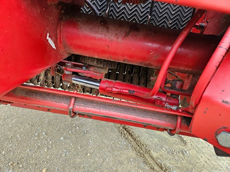 case-ih-8450-image-21