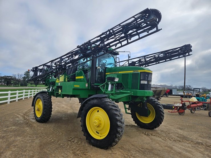 john-deere-4700-image-7