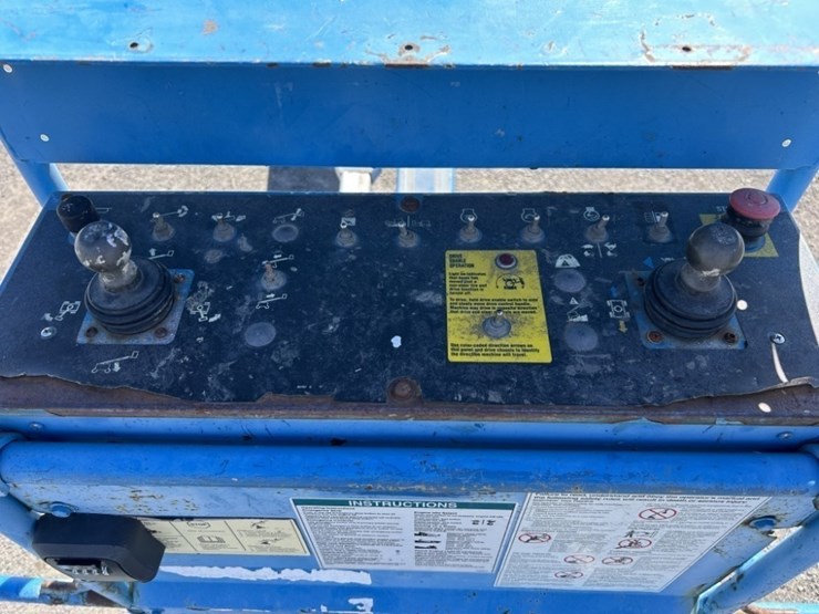 2013-genie-s40-image-29